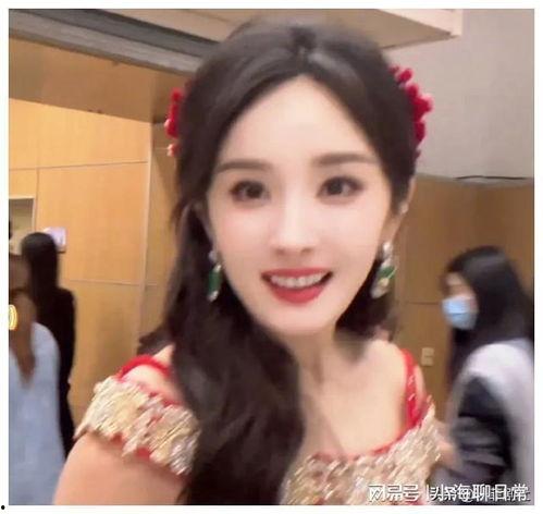 娱乐圈吃瓜少女是谁,揭秘神秘“瓜农”背后的故事